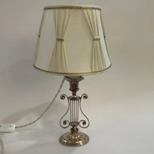 Antica lampada in sheffield