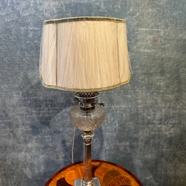 Antica lampada inglese in sheffield